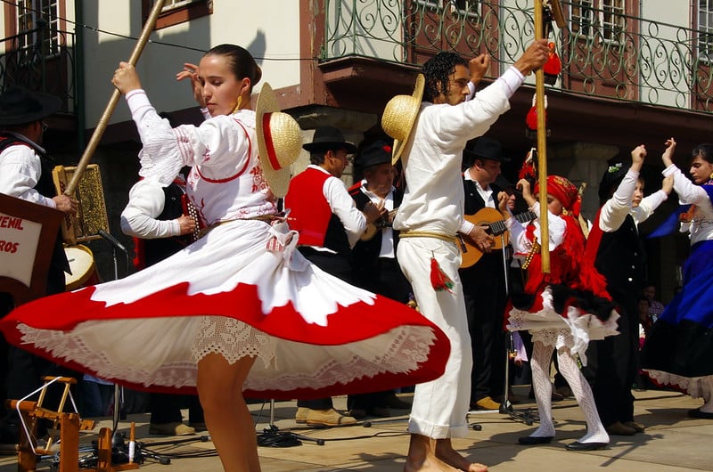 Otetaan oppia portugalilaisesta kansantanssista!