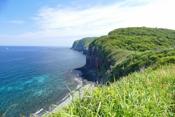 8 turistikohtaa Ikitsukin saarella: kristillinen saari täynnä kohokohtia