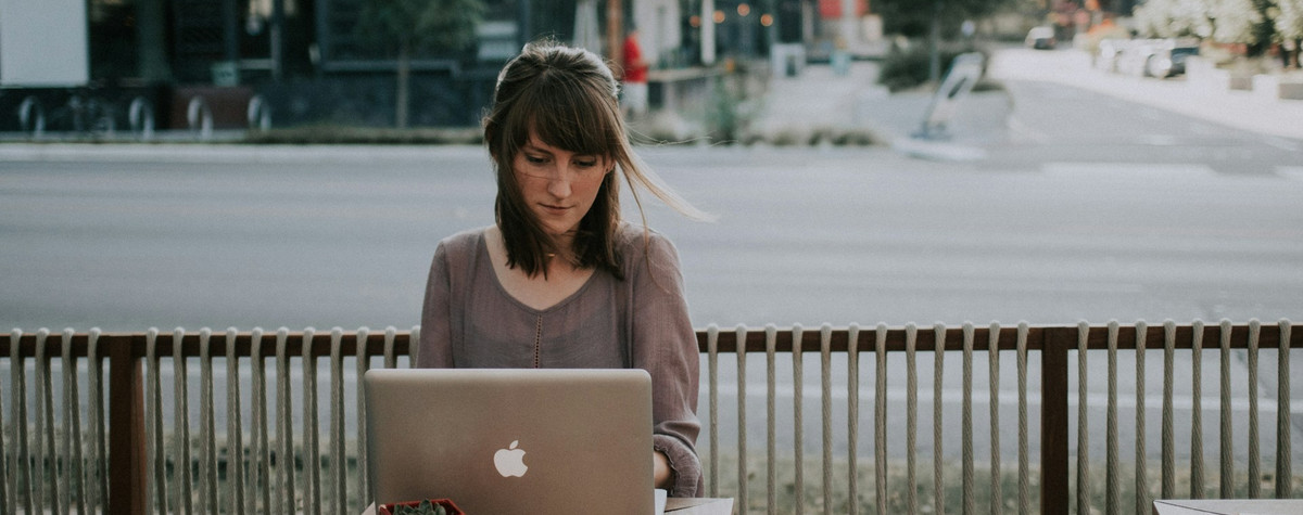 Kuinka etätyön nousu voi antaa naisille valtuuksia