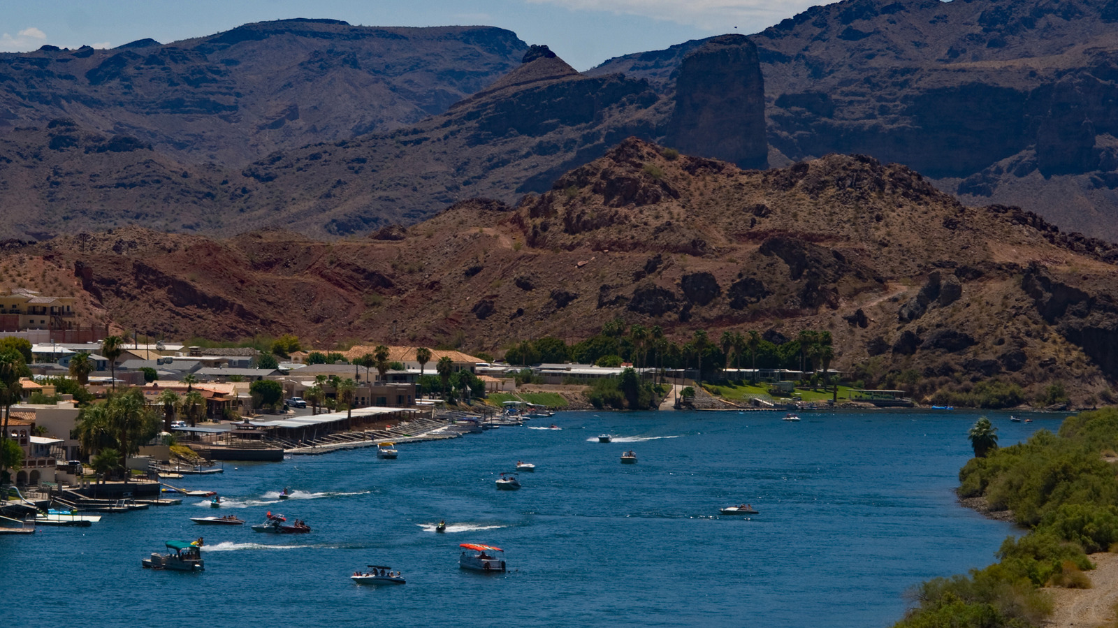Arizonan Colorado River Beach Town on piilotettu helmi, josta paikalliset eivät halua sinun tietävän