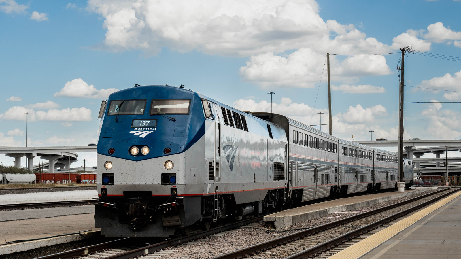 Yksi eteläinen Amtrak-reitti voisi sulkeutua pysyvästi, jättäen matkustajille vähemmän vaihtoehtoja