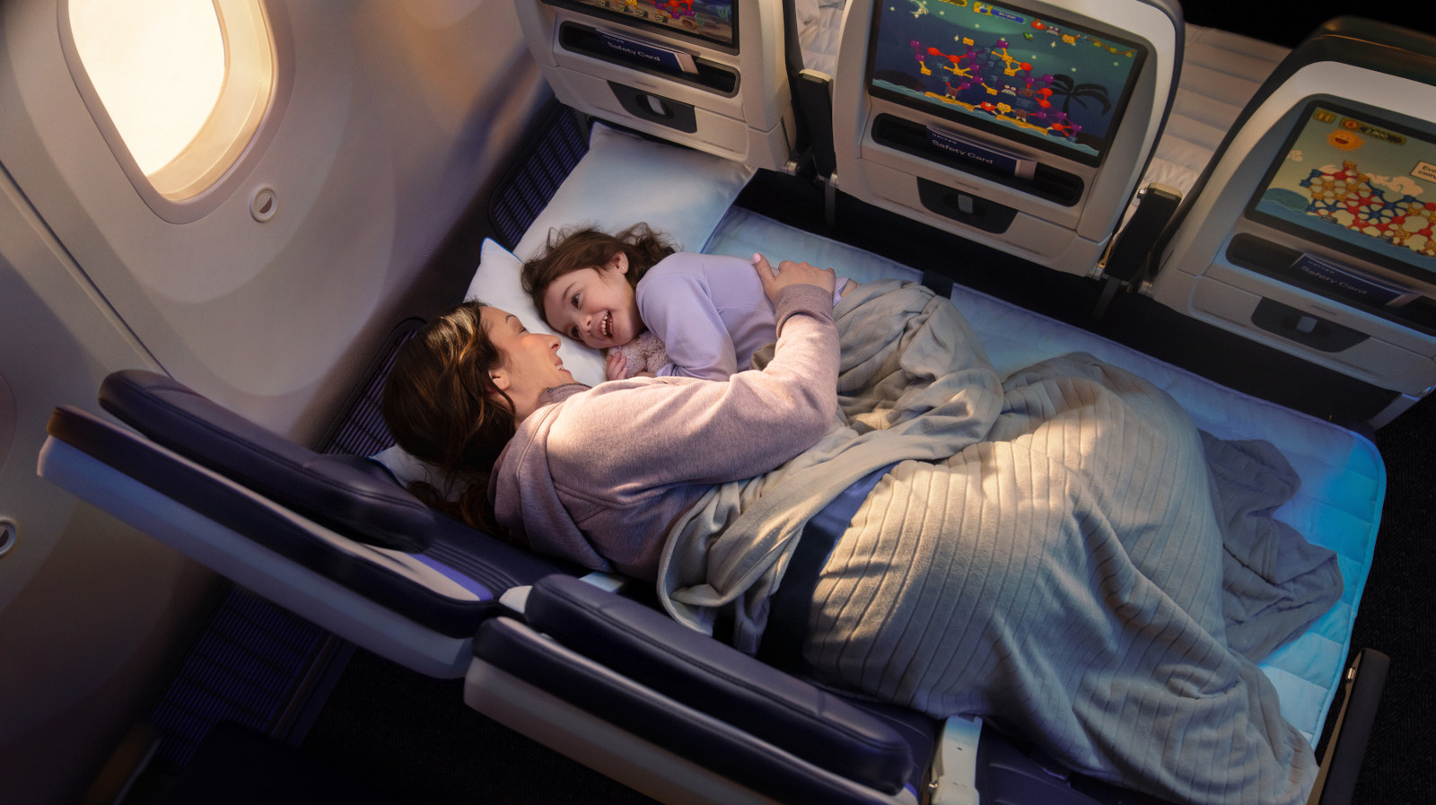 United Airlines tarjoaa pian vaihdettavan istuinvaihtoehdon rentoutumiseen pitkän matkan lennoilla