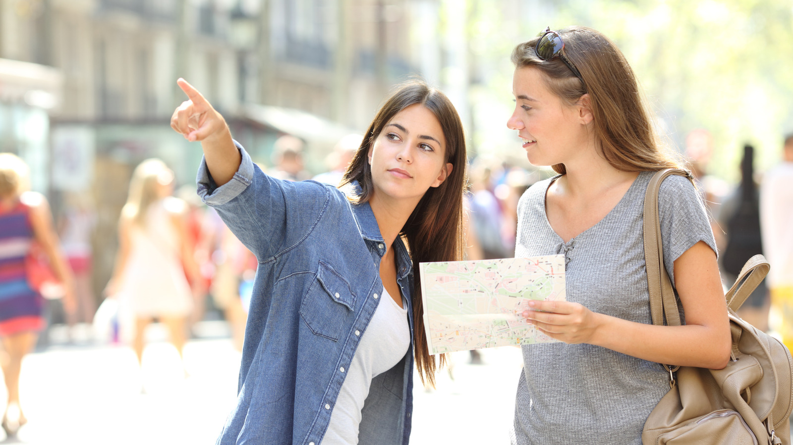 Tämä tärkeä lause on yksi ensimmäisistä asioista, jotka sinun tulee oppia muissa maissa