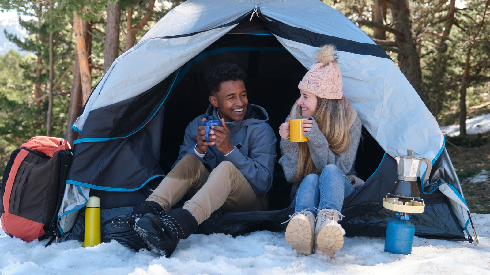 Miksi leiriläisten ei pitäisi koskaan syödä lunta, lääkäreiden ja selviytyjien mukaan