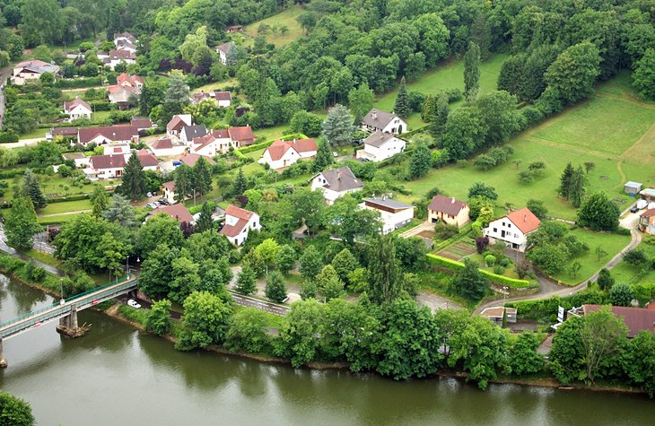 Nähtävyydet ja vierailukohteet ranskalaisessa jurassa